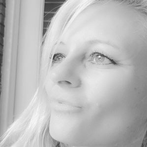 Meet your Posher, Charlotte